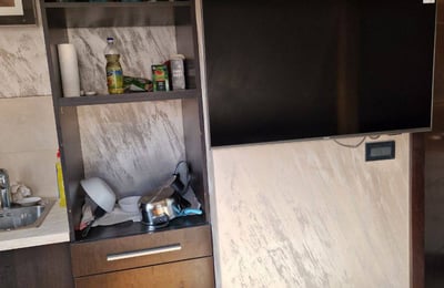 Аренда уютной 2-комнатной квартиры, 37 м², недалеко от центра, Белград, Сербия